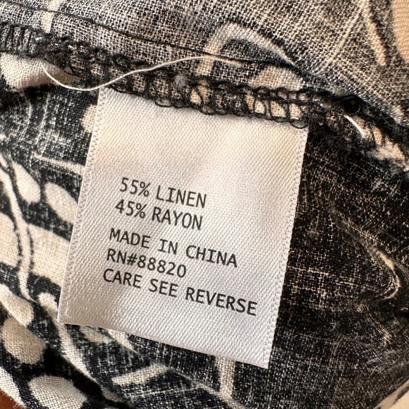 🛍️ Christian Siriano wide leg pants with pockets and elastic waist Size medium - Picture 9 of 10